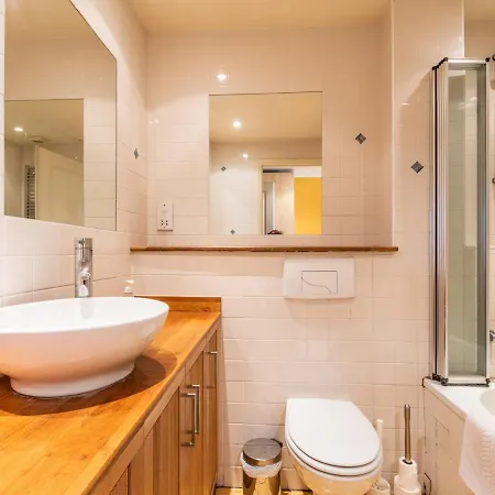 Cosy, 2 Chambres, Wi-fi, Parking Prive, 5 Pers., - Fr-1-671-116 *